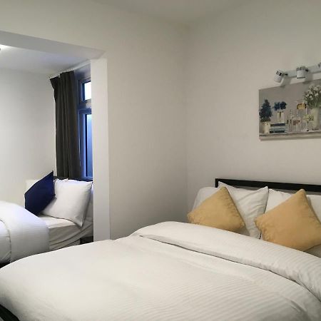 Wanstead Hotel London Exterior photo